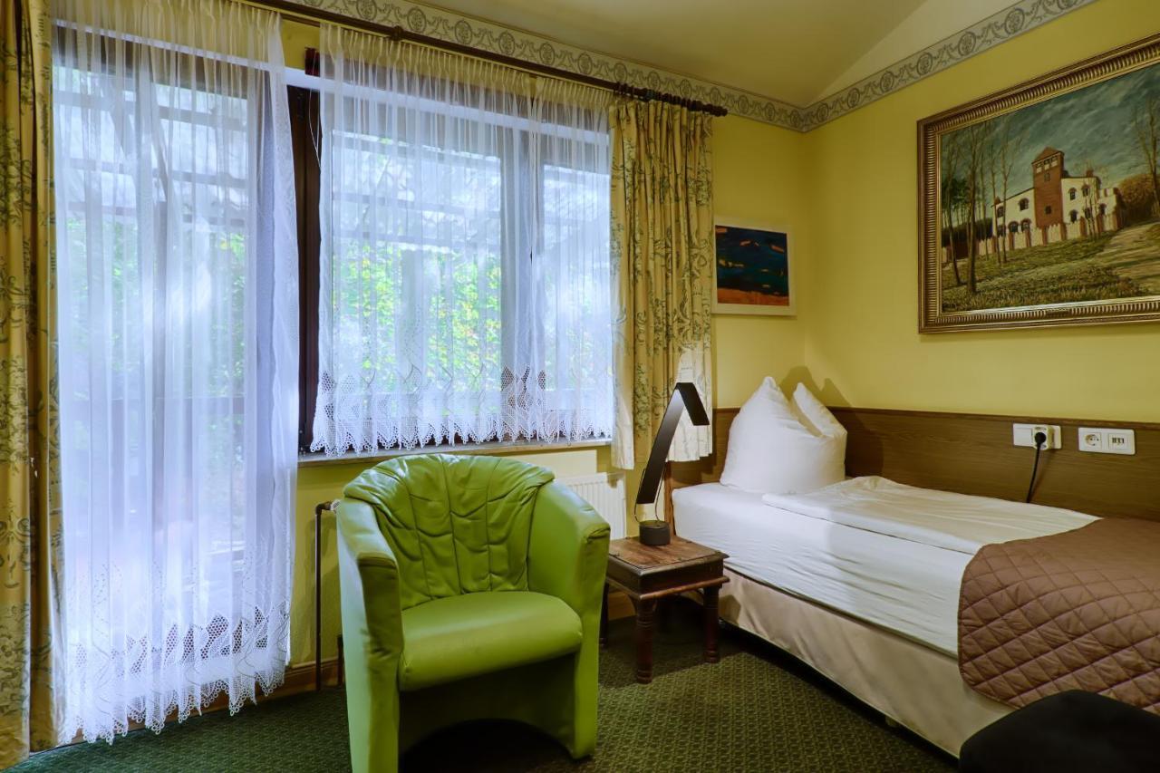 Waldschloesschen Bed & Breakfast Митенвалде Стая снимка