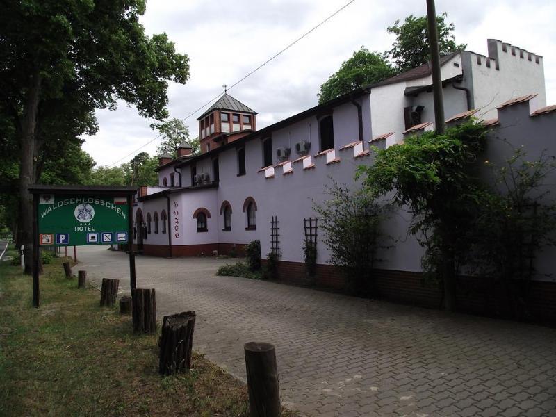 Waldschloesschen Bed & Breakfast Митенвалде Екстериор снимка